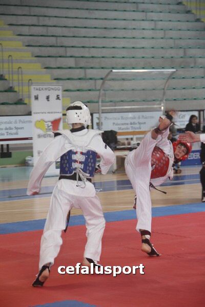 120212 Teakwondo 053_tn.jpg